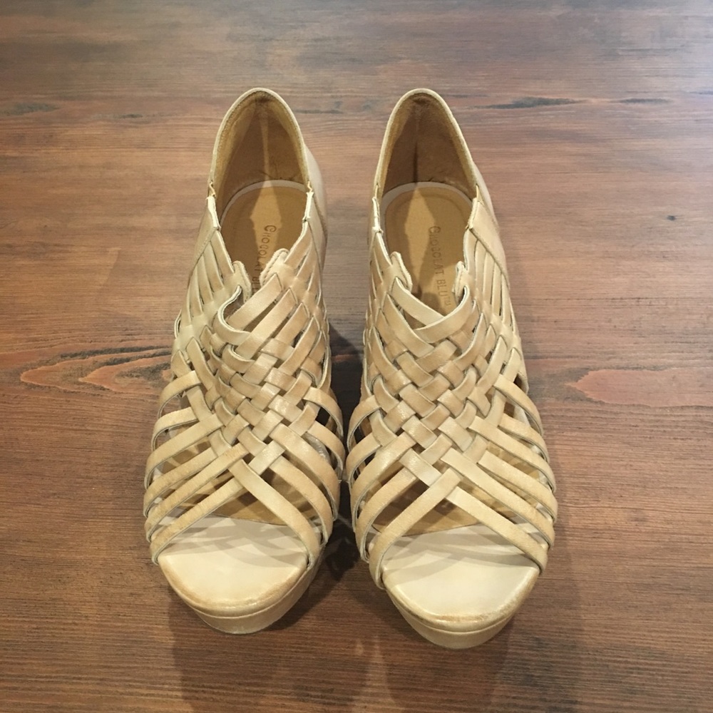 Chocolat Blu wedges size 9.5